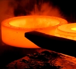 Яркие горячие кольца кованой стали вокруг безшовного ролика Scm440 кольца